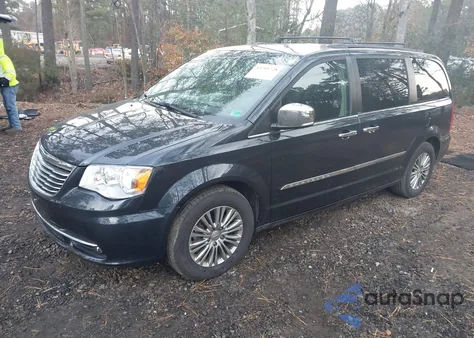 2014 Chrysler Town & Country Touring-L from USA, damaged, VIN 2C4RC1CG8ER133065